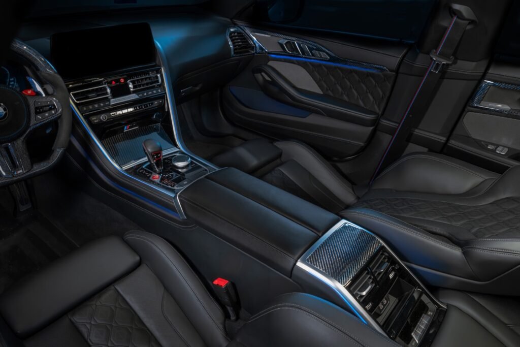 BMW M8